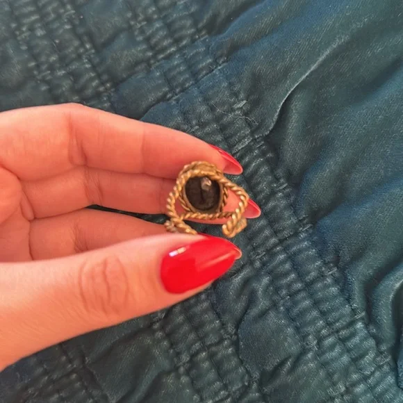 Vintage adjustable black glass ring - Picture 4 of 6